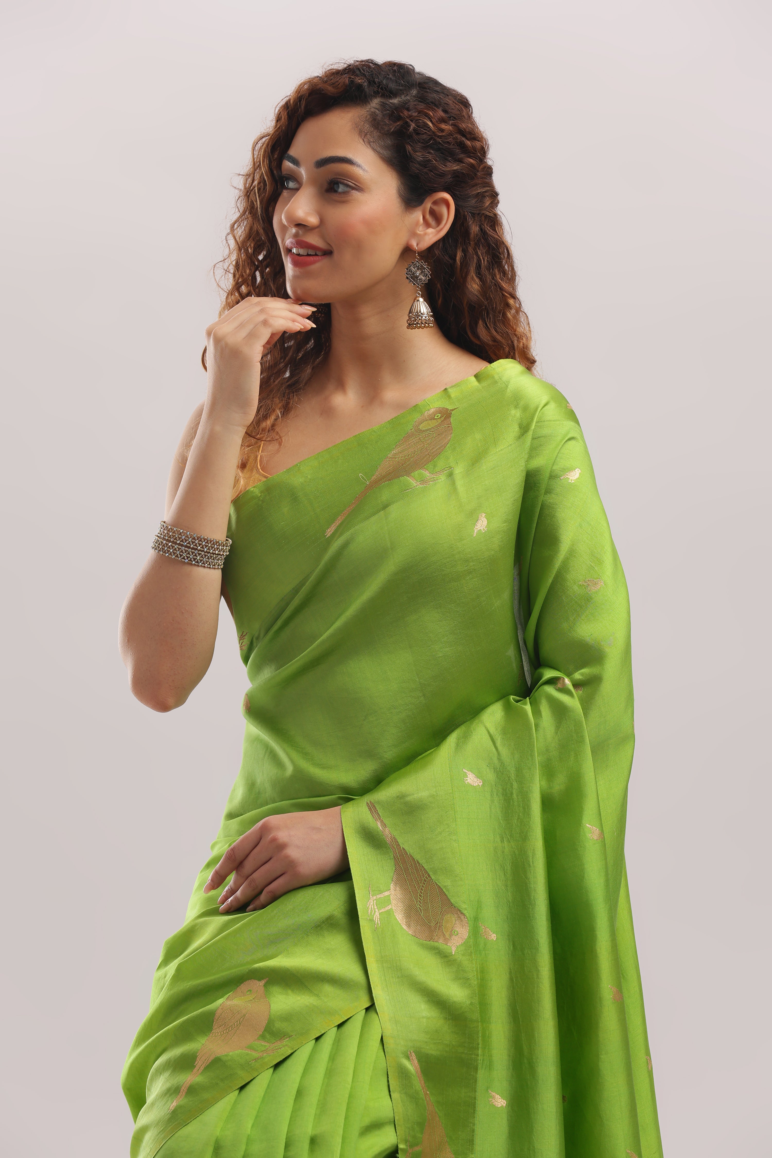Pure Silk Katan Raw Mango Banarasi Saree - Parrot Green