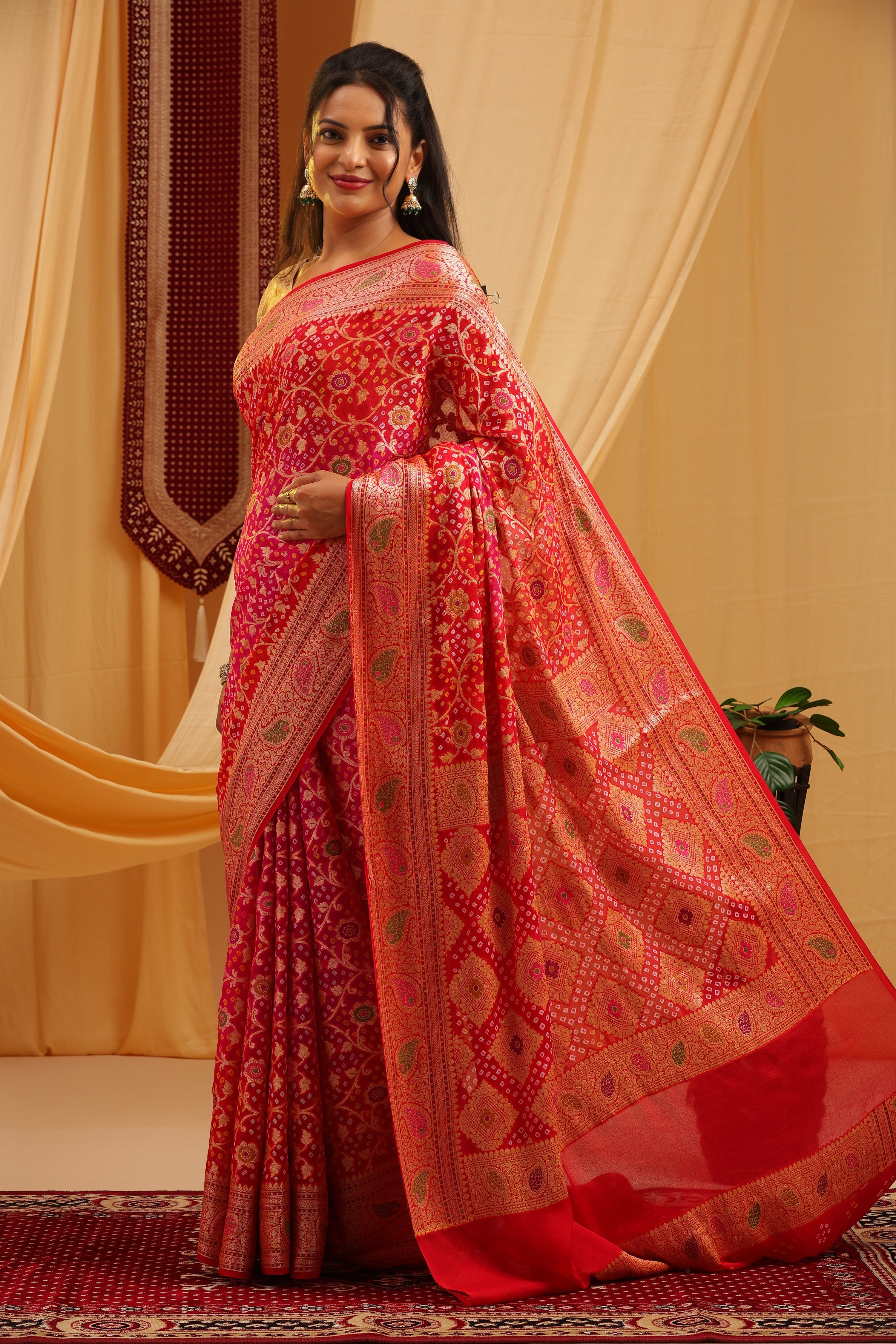 Banarasi georgette khaddi tilfi bandhej saree