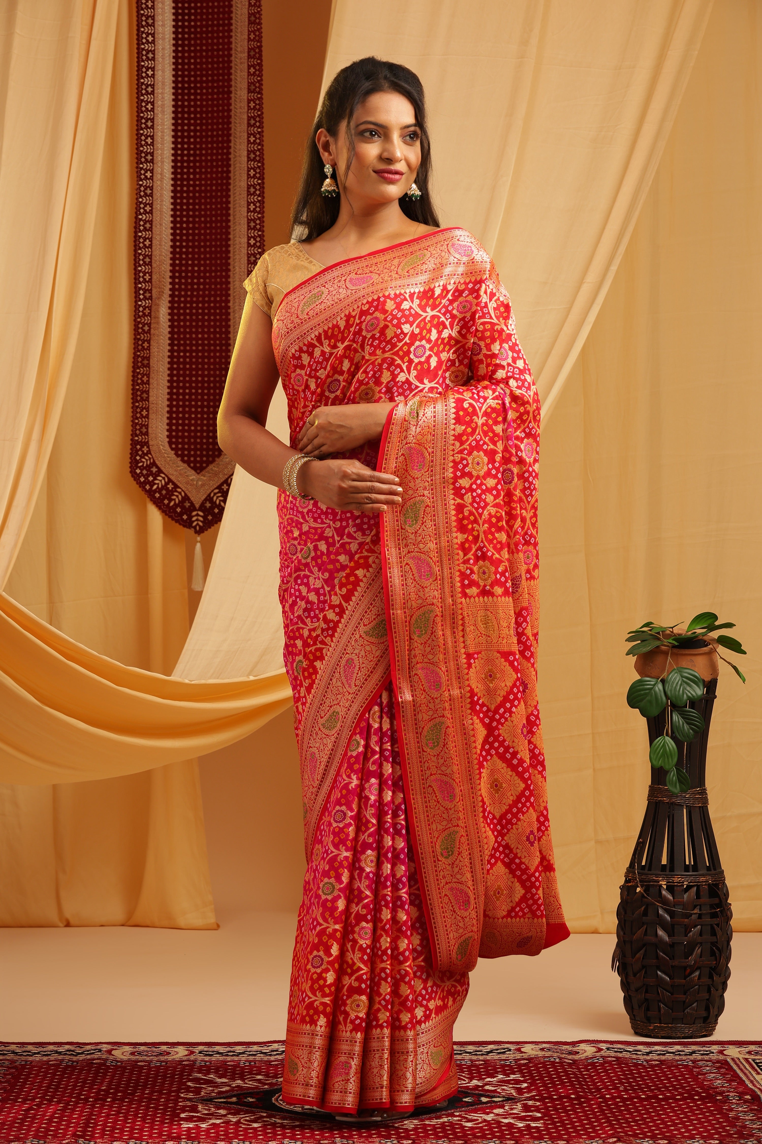 Banarasi georgette khaddi tilfi bandhej saree