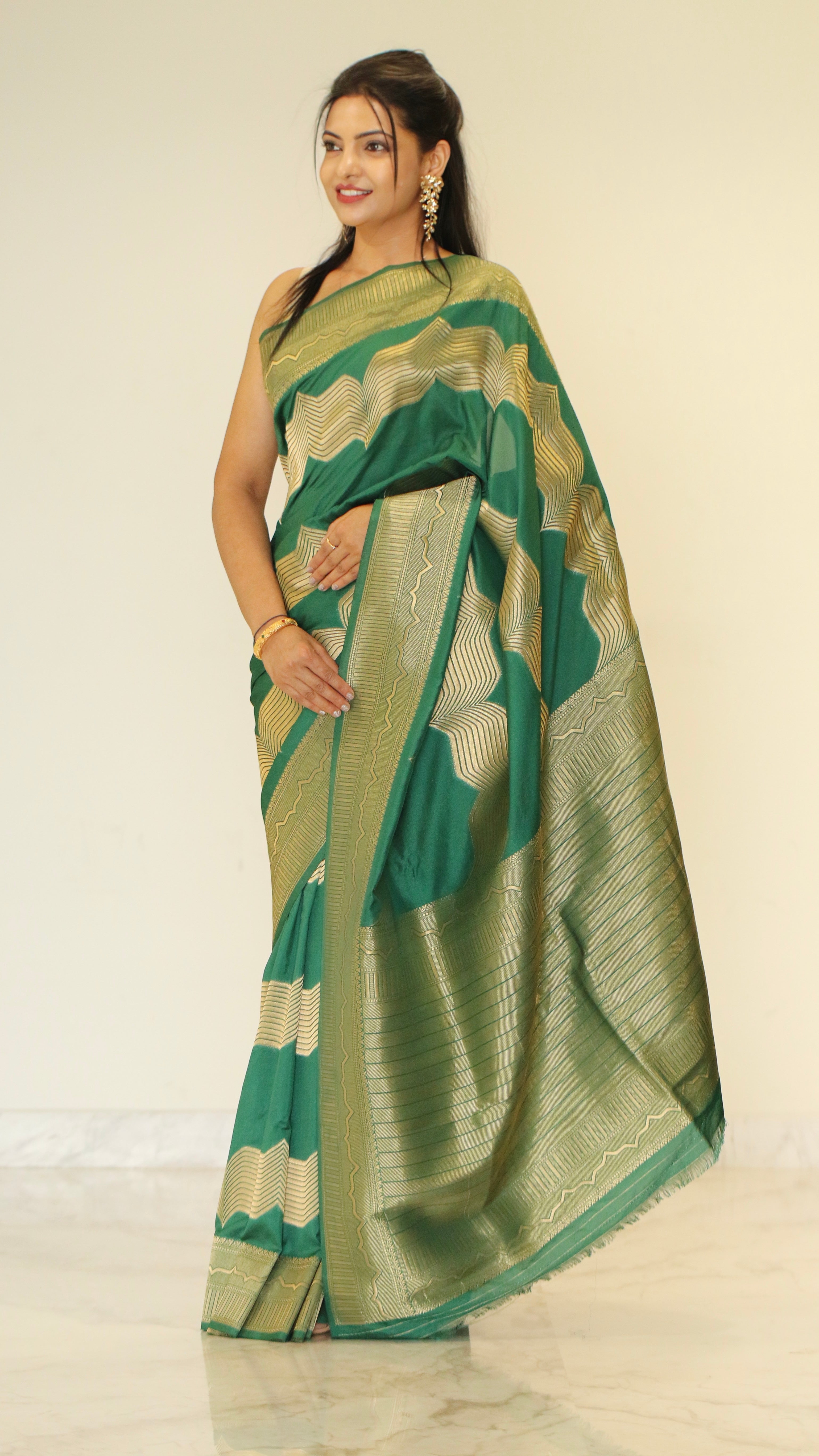 Banarasi katan stripe jari saree Emerald Green