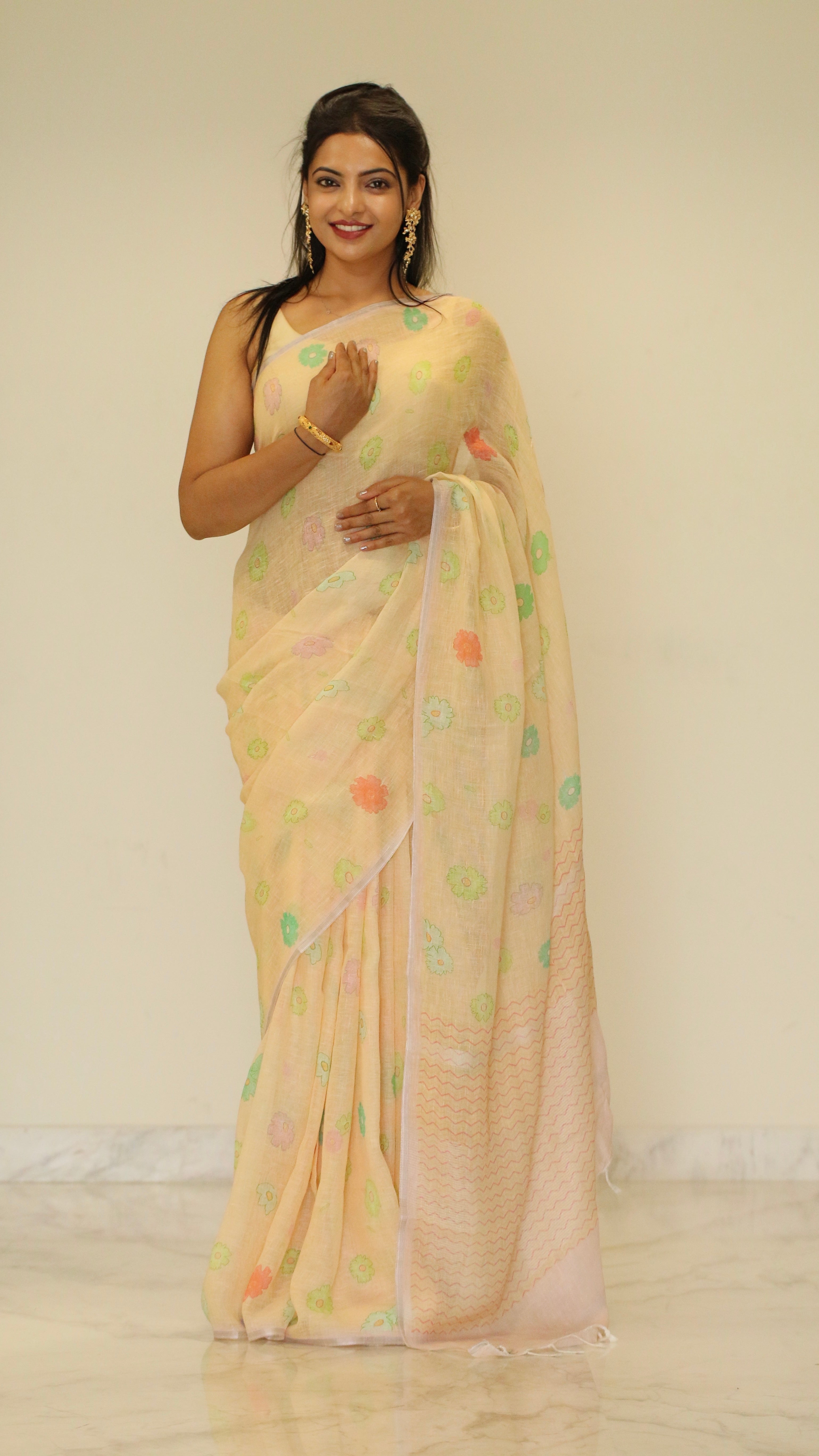 Banarasi silk linen digital printed saree - Pastel Yellow